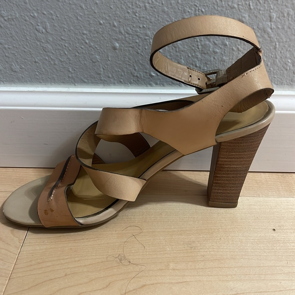Strappy sandal by Franco Sarto - Picture 2 of 8